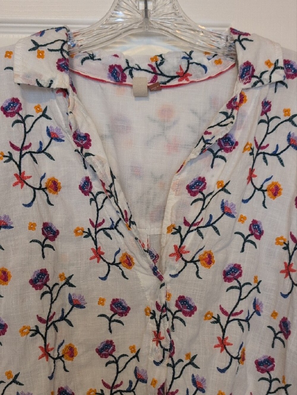 Anthropologie Pilcro White Floral Short Sleeve Blouse - Picture 9 of 9